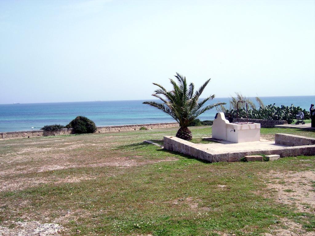 Casa Vacanze Mandorlo In Fiore Villa Avola Exteriör bild